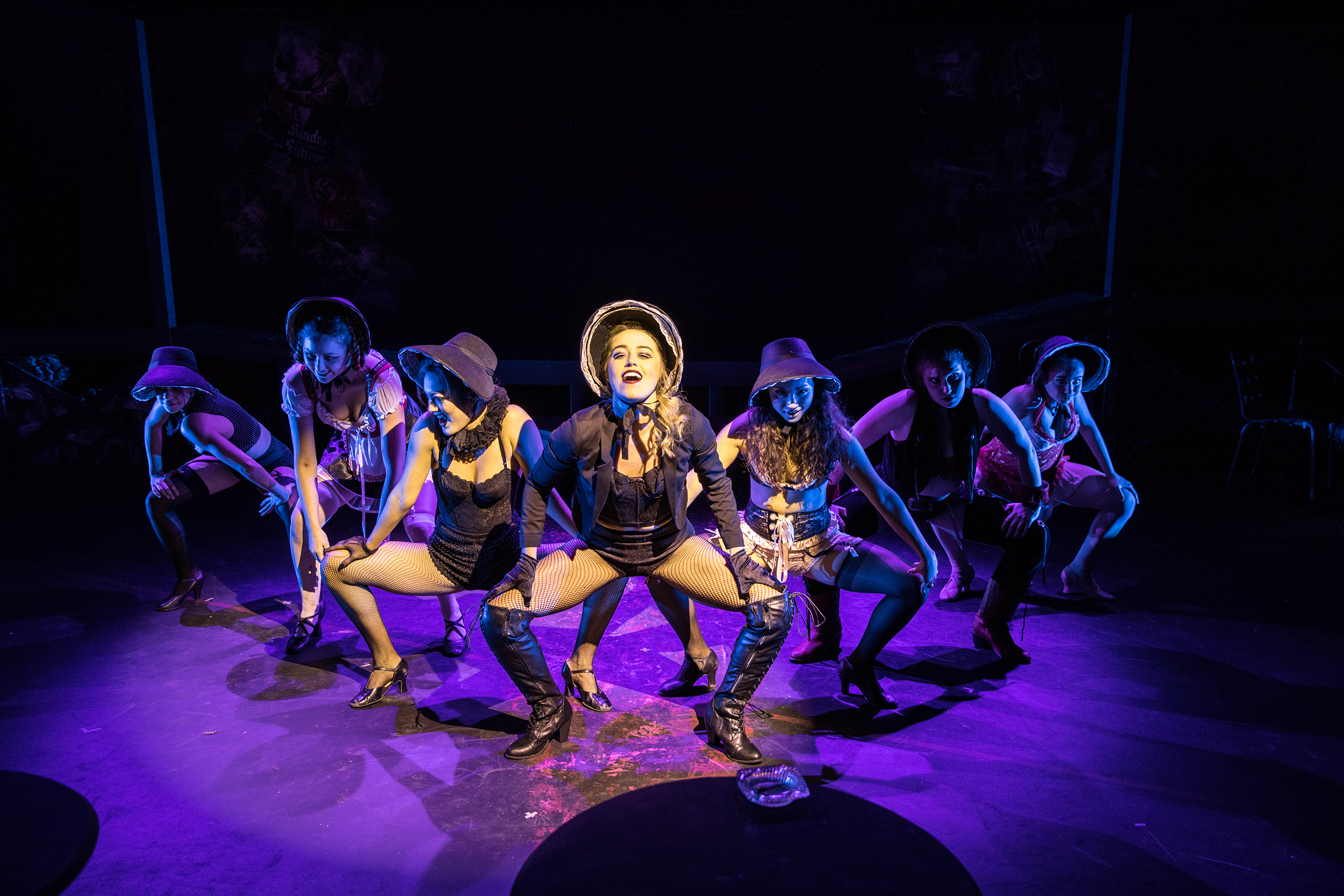 Cabaret Image 1